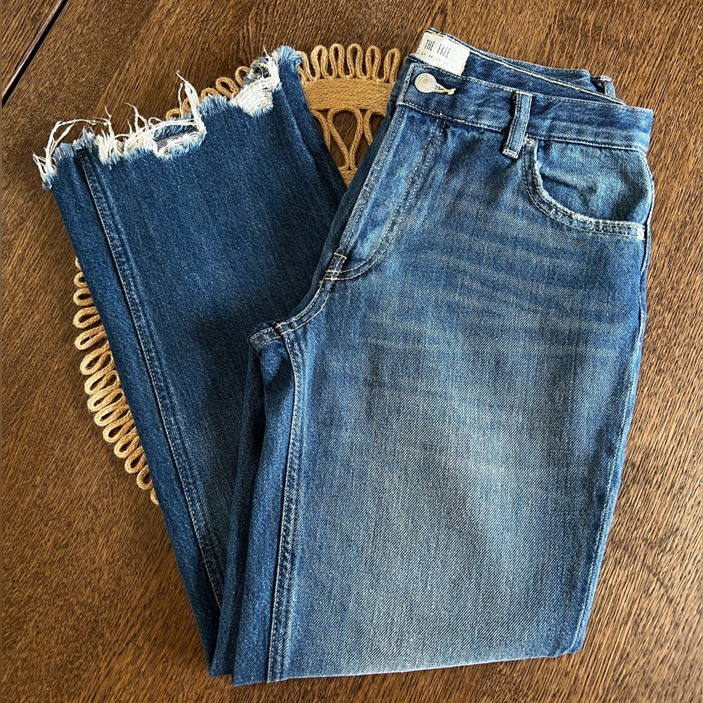 We The Free People Distressed Raw Hem Crop Mom Jeans Women's 26 Button Fly